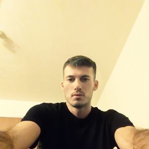 Meet your Posher, Jonathan